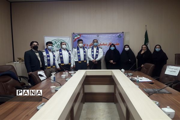 نشست کارشناسان سازمان دانش‌آموزی نواحی و شهرستان های استان البرز