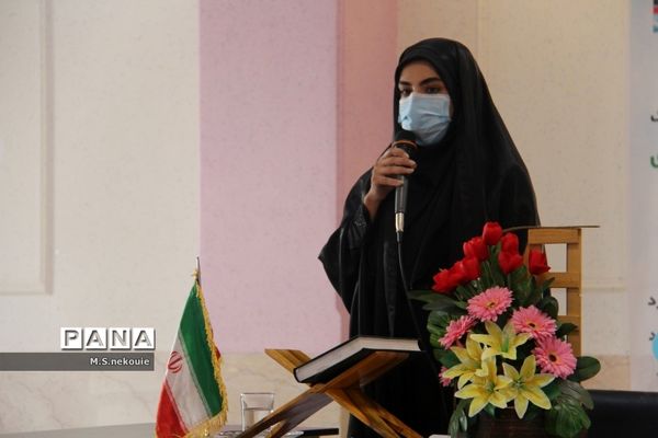 رونمایی از کتاب شهید علی لندی