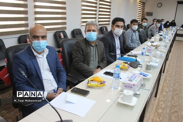نشست هم اندیشی معاونت آموزش ابتدایی استان بوشهر