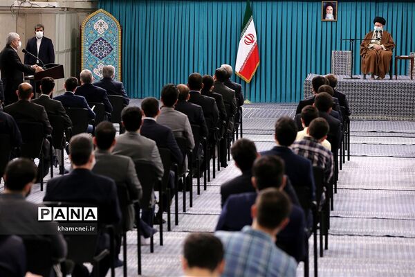 دیدار نخبگان و استعدادهای برتر علمی با رهبر انقلاب