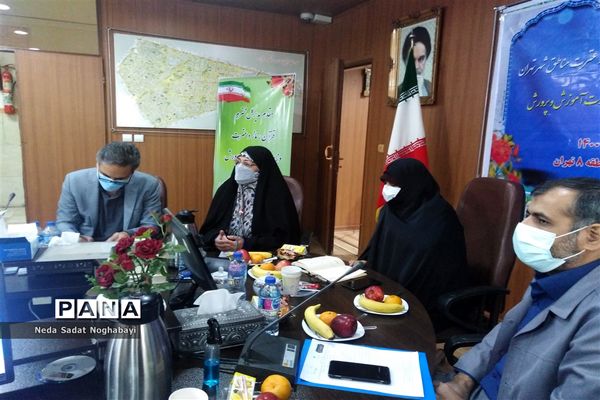 برگزاری جلسه کارشناس مسئولان قرآن، عترت و نماز مناطق شهر تهران در منطقه