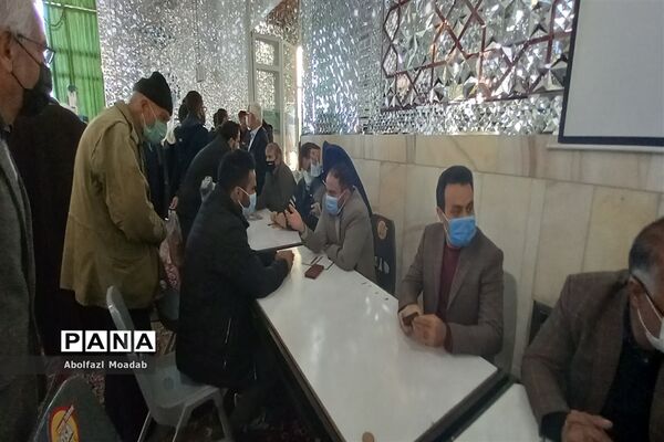 حضور نماینده مردم و مسئولین کاشمر در میز خدمت روز جمعه
