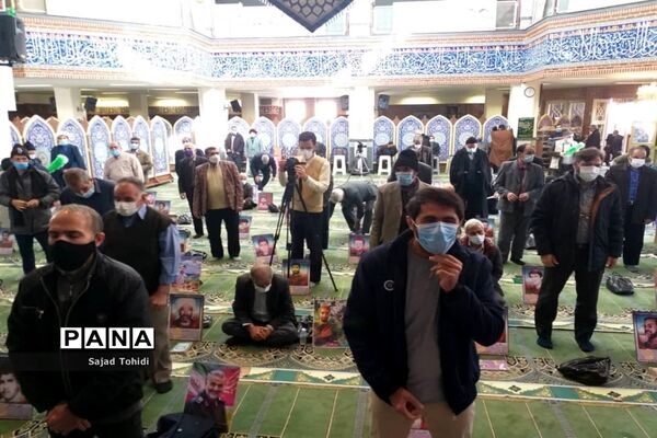 نماز جمعه در مسجد الغدیر پردیس