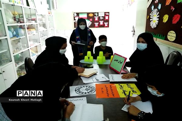 برگزاری اولین کارگاه مربی گری و داوری المپیاد رویش در شهرستان کازرون