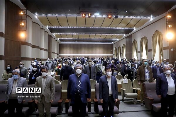 اختتامیه نوزدهمین جشنواره کتاب رشد