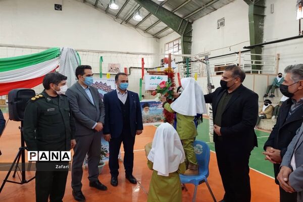نواختن زنگ ایثار در شیروان