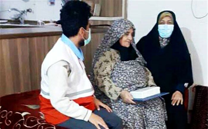 به مناسبت هفته بسیج تجدید میثاق با خانواده شهیدان در ملارد انجام شد