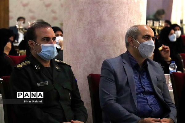 آیین تجلیل از همسران و فرزندان شهدای فرهنگی آموزش و پرورش