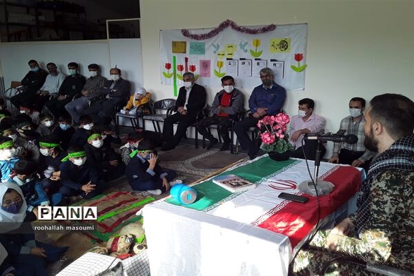 یادواره شهدای دانش‌آموز و فرهنگی در دبستان انقلاب اسلامی گلوگاه