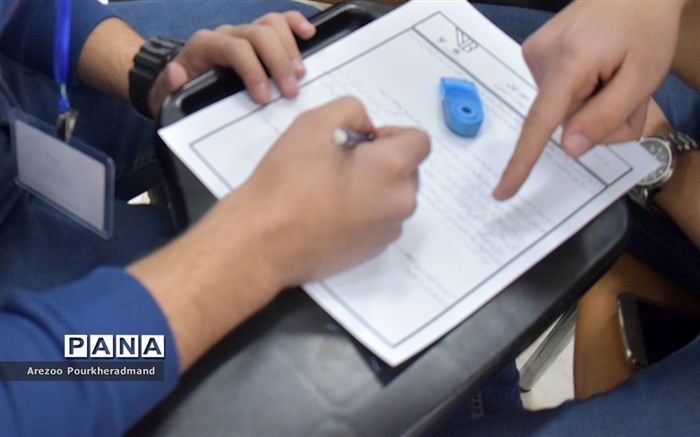 حضور بیش از 6 هزار دانش‌آموز سمپادی در «کارسوق ایده‌پردازی مهندسی ژنتیک»