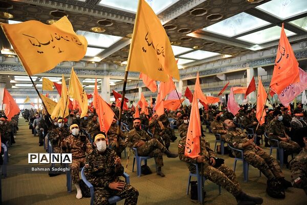 تجمع بزرگ 5 هزار نفری  بسیجیان