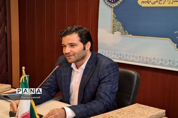 نشست تخصصی کمیته فوریت‌های روانی اجتماعی دانش‌آموزان در منطقه ۱۳