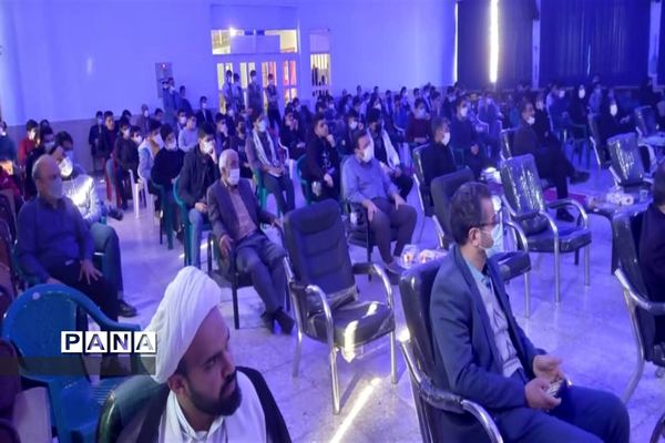 برگزاری افتتاحیه یادواره لاله‌های روشن در استان اصفهان