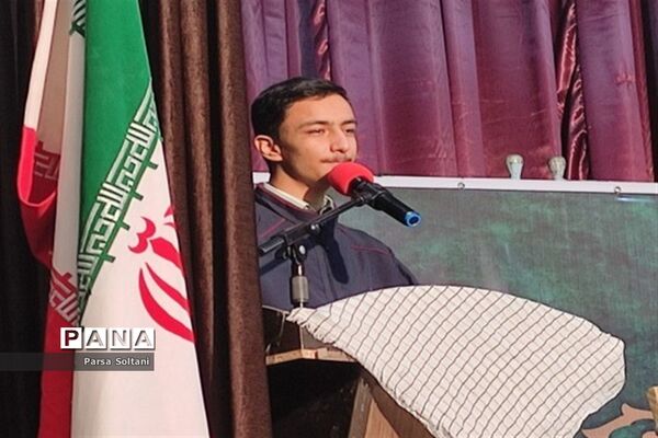 یادواره شهدای دانش‌آموزی شهرستان کاشمر به مناسبت هفته بسیج