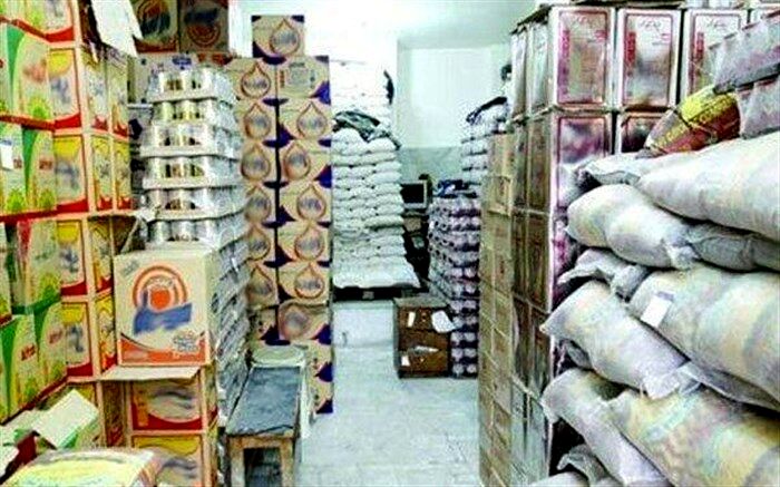 قطع دست دلالان با توزیع مستقیم کالاهای اساسی