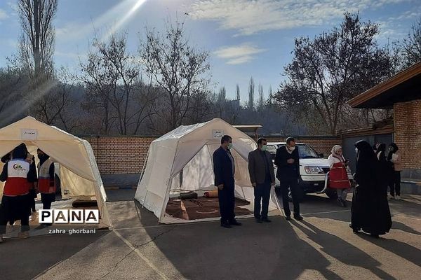 برگزاری مراسم مانور زلزله در شهرستان دماوند