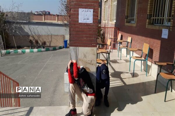 برگزاری مانورسراسری زلزله درمدارس رودهن