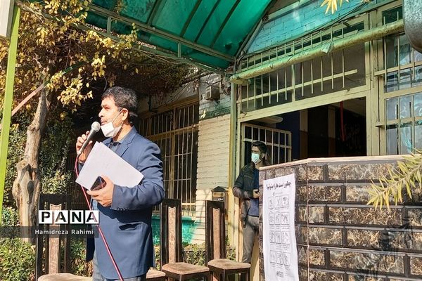 برگزاری مانور زلزله و اقدامات ایمنی در دبیرستان امام خمینی (ره) منطقه ۱۵