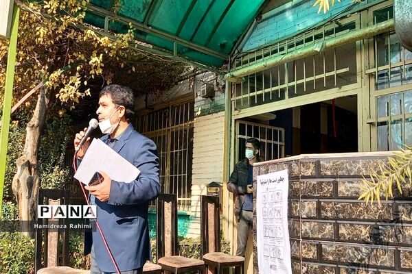 برگزاری مانور زلزله و اقدامات ایمنی در دبیرستان امام خمینی (ره) منطقه ۱۵