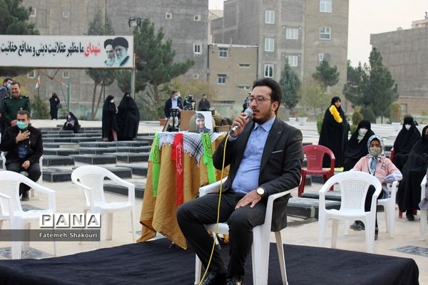 برگزاری مراسم با این ستاره‌هادر آستان مقدس امامزاده عقیل(ع) اسلامشهر