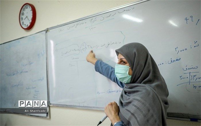 ورود ۷۱۰۰ استادکار و هنرآموز جدید به هنرستان‌ها در مهر ۱۴۰۱