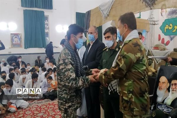 برگزاری بزرگترین گردهمایی بسیجیان روستای دهنو، خلیل‌آباد