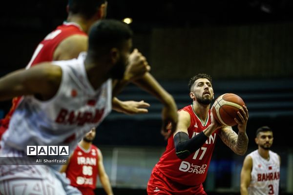 دیدار تیم‌های بسکتبال ایران و بحرین