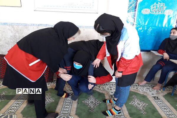 تمرین عملی امداد و نجات در زمان زلزله در جوادآباد