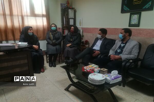 بازدید مدیر آموزش و پرورش شهرستان از کانون فرهنگی و تربیتی قدس