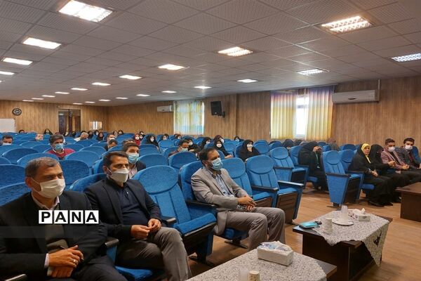 جلسه توانمندسازی معاونان و مربیان پرورشی شهرستان قدس