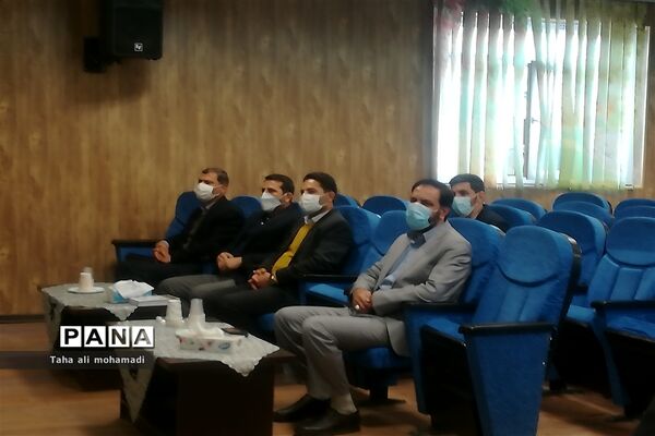جلسه توانمندسازی معاونان و مربیان پرورشی شهرستان قدس