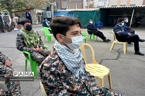 تجدید میثاق با آرمان‌های انقلاب و شهدا در منطقه 12