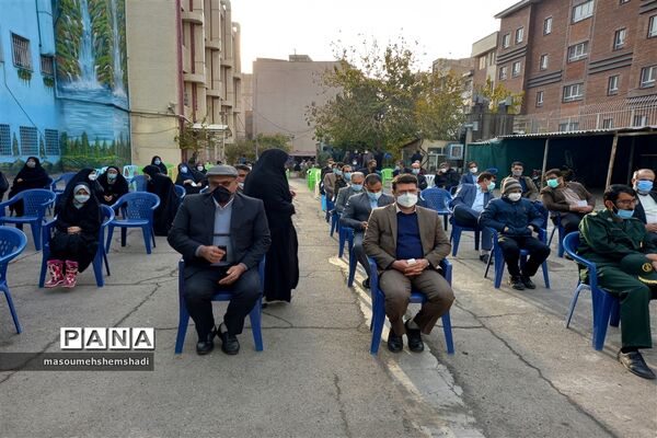 تجدید میثاق با آرمان‌های انقلاب و شهدا در منطقه 12