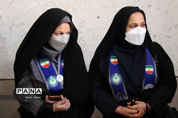 نشست توجیهی بازمهندسی تشکیلات پیشتازان سازمان دانش‌آموزی شهرستان داراب