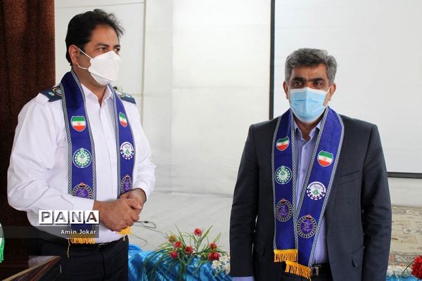 نشست توجیهی بازمهندسی تشکیلات پیشتازان سازمان دانش‌آموزی شهرستان داراب