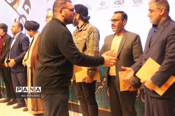 تجلیل از برترین‌های سرود دانش‌آموزی در قم