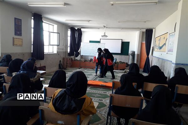 کارگاه آموزشی امداد و نجات زلزله درجوادآباد