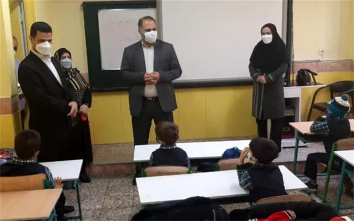 بازدید مدیر آموزش و پرورش ناحیه دو شهرری از مدارس ابتدایی