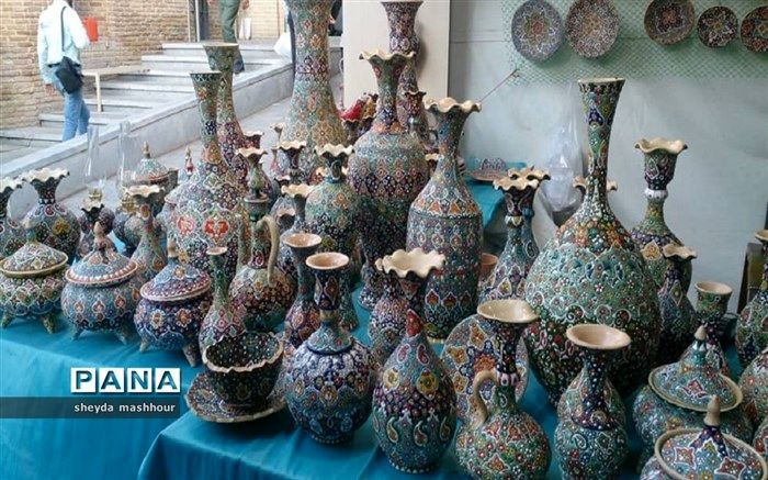 برپایی نمایشگاه صنایع‌دستی در شهرستان ری