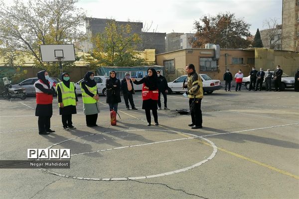 برگزاری بیست و سومین مانور سراسری زلزله در منطقه۱۸