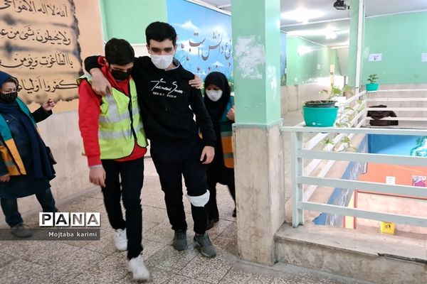 اجرای مانور سراسری زلزله در مدارس منطقه ۱۳