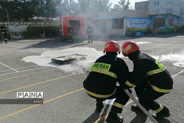 مانور آمادگی دربرابر زلزله