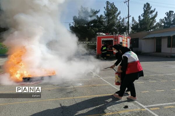 مانور آمادگی دربرابر زلزله