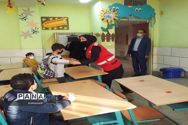 برگزاری مانور زلزله در مدارس منطقه 10