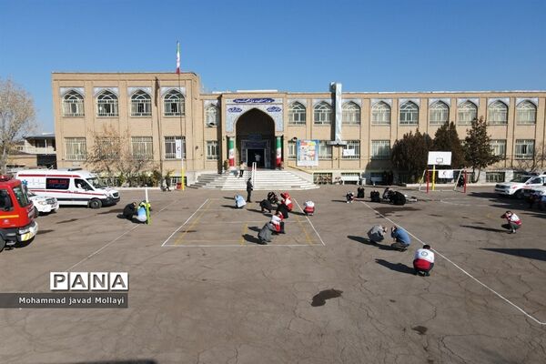 مانور زلزله در زنجان