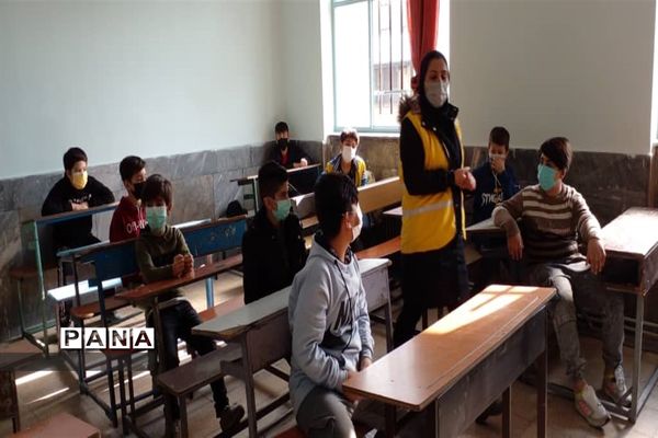 بیست و سومین مانور سراسری زلزله در دبستان جهاد منطقه ۱۷