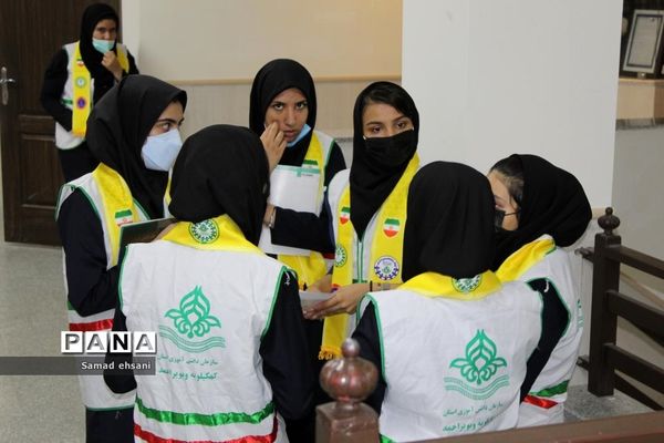 مانور سراسری زلزله در مدرسه دخترانه مصلی نژاد شهر یاسوج