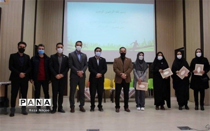 تجلیل از ورزشکاران برترآموزش و پرورش شهرستان بهارستان
