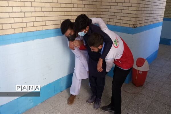 مانور سراسری زلزله در مدارس چابهار