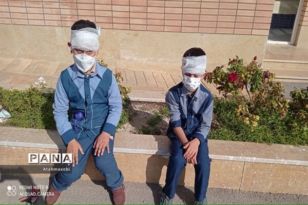 برگزاری مانور زلزله در مدرسه برکت شهرستان ورزنه